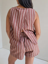 Load image into Gallery viewer, Linen Stripe Canopy Shorts - Mahogany
